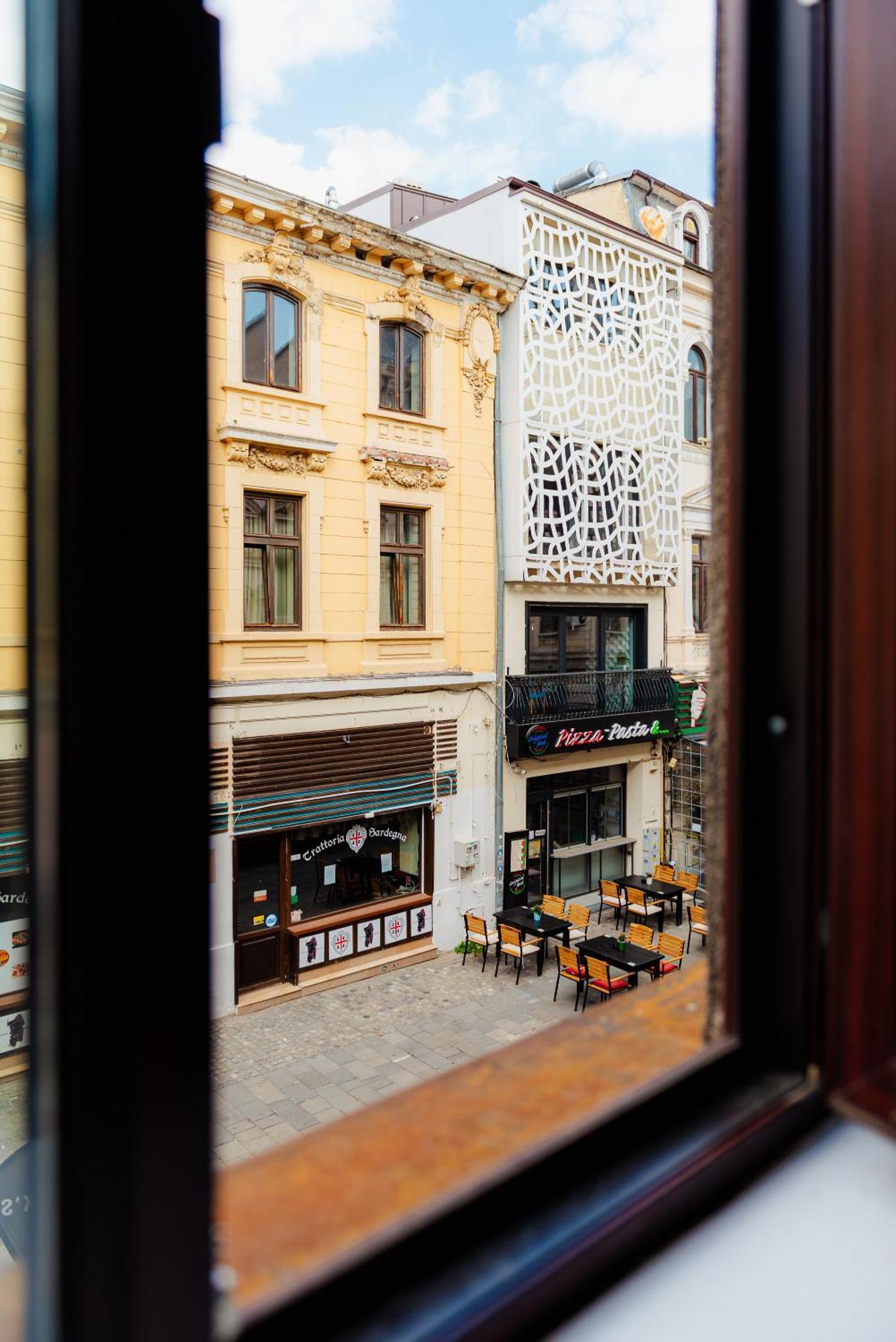 Old City Bucharest Luaran gambar